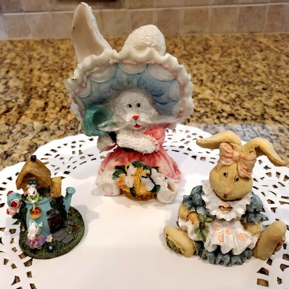 L@@K Three (3) Cute Bunny Rabbit Assortment Figurines - Picture 1 of 6